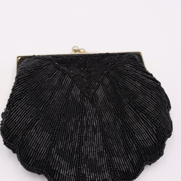 Vintage La Regale Black Beaded Clam Shell Purse Clutch - Picture 2 of 8